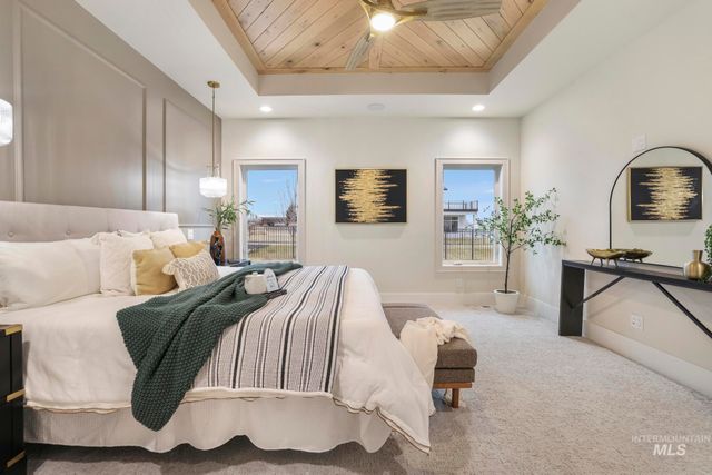 536 Canyon Falls Dr, Twin Falls, ID 83301