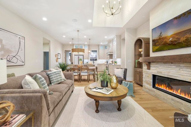 536 Canyon Falls Dr, Twin Falls, ID 83301