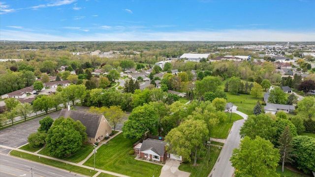 3035 E Paris Avenue Se, City Of Kentwood, MI 49512