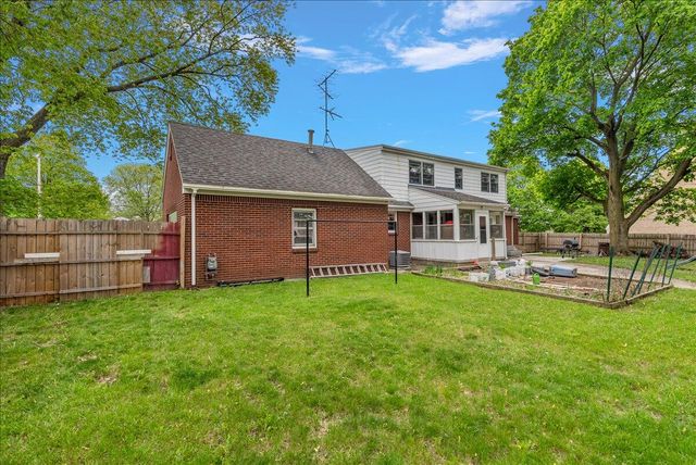 3035 E Paris Avenue Se, City Of Kentwood, MI 49512