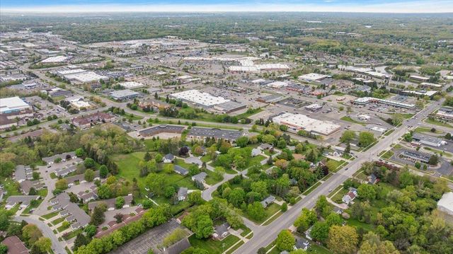 3035 E Paris Avenue Se, City Of Kentwood, MI 49512