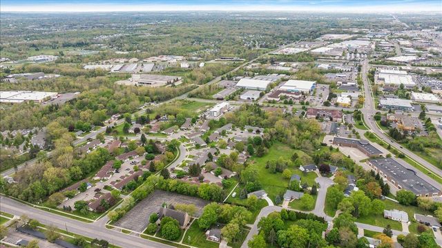 3035 E Paris Avenue Se, City Of Kentwood, MI 49512