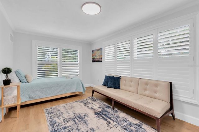 4986 WOODLAND DRIVE, St Petersburg, FL 33708
