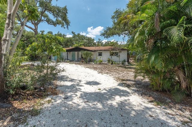 4986 WOODLAND DRIVE, St Petersburg, FL 33708