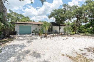 4986 WOODLAND DRIVE, St Petersburg, FL 33708