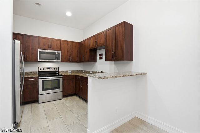 1311 Jaybird WAY, Naples, FL 34105