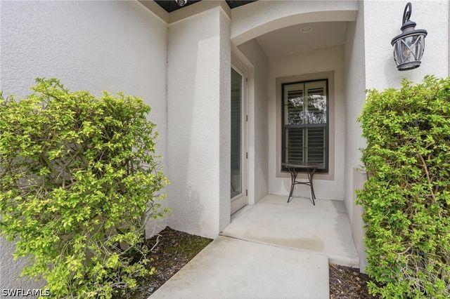 1311 Jaybird WAY, Naples, FL 34105