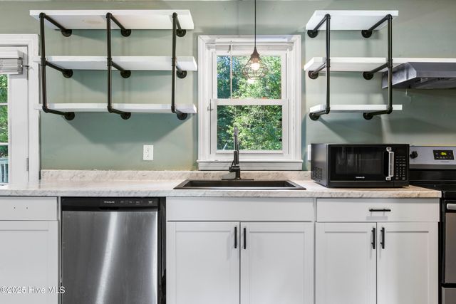 846 Mill River Road, Jacksonville, NC 28540