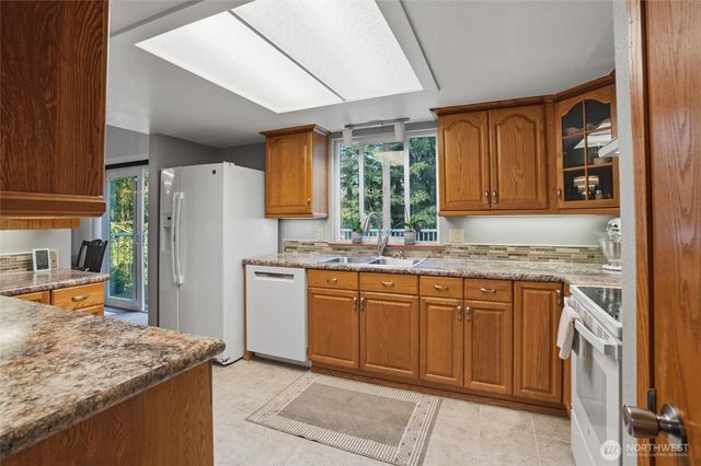 3073 SE Misty Court, Port Orchard, WA 98367
