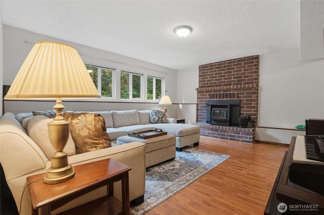 3073 SE Misty Court, Port Orchard, WA 98367