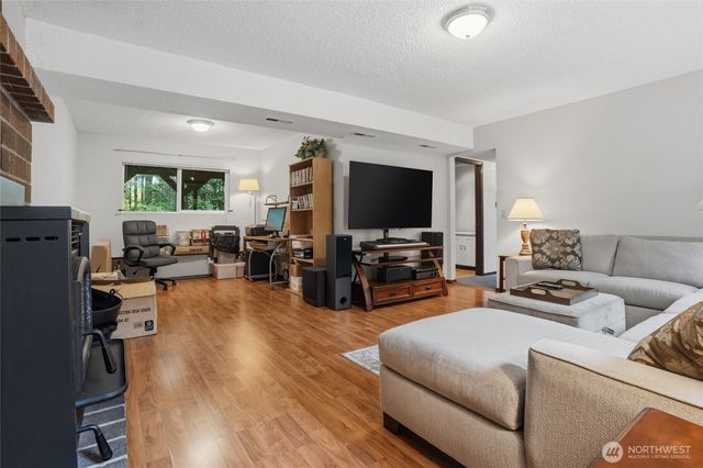 3073 SE Misty Court, Port Orchard, WA 98367
