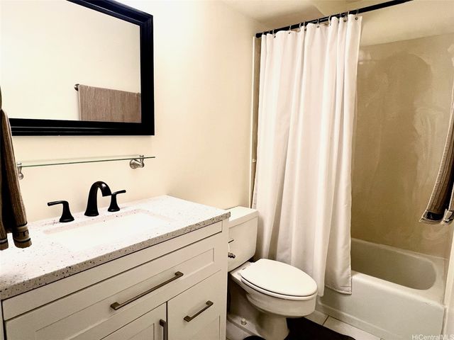 469 Ena Road 2010, Honolulu, HI 96815