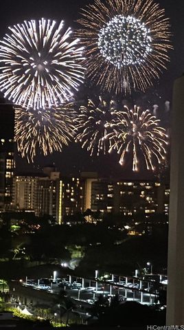 469 Ena Road 2010, Honolulu, HI 96815