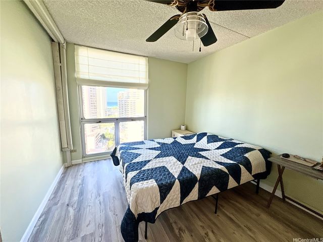 469 Ena Road 2010, Honolulu, HI 96815