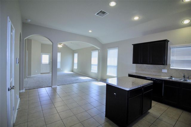 25311 Saddlebrook Ranch Drive, Tomball, TX 77375