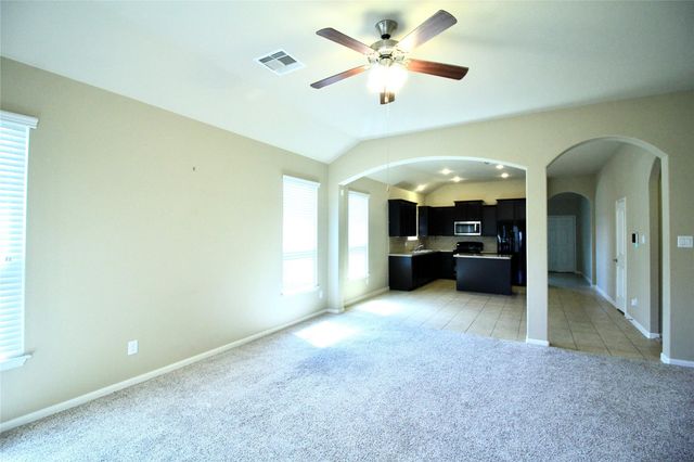 25311 Saddlebrook Ranch Drive, Tomball, TX 77375