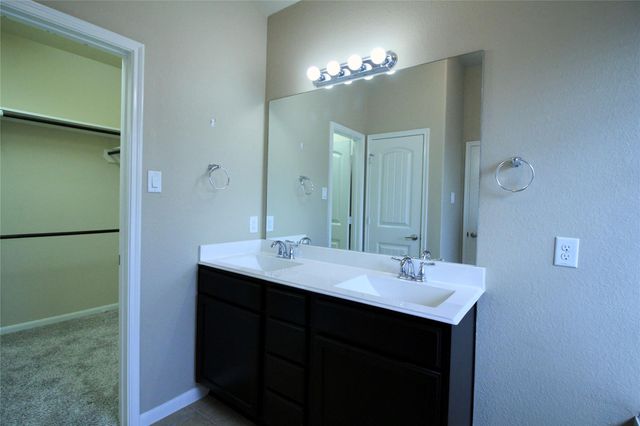 25311 Saddlebrook Ranch Drive, Tomball, TX 77375