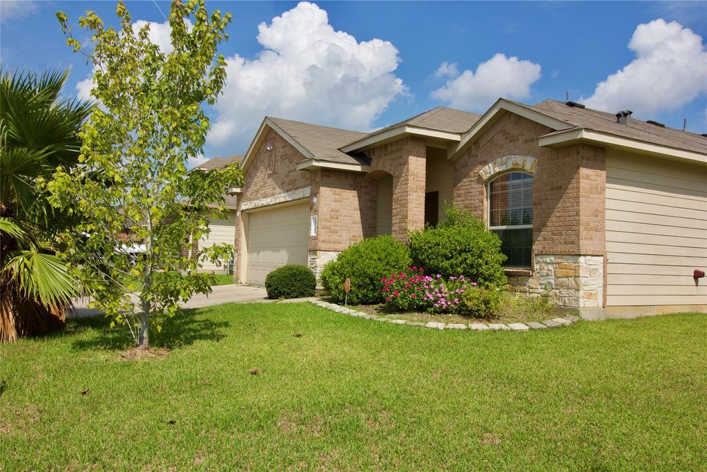 25311 Saddlebrook Ranch Drive, Tomball, TX 77375