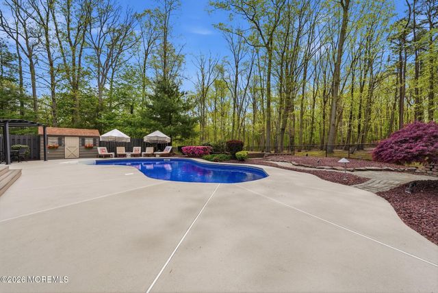 25 Carrs Tavern Road, Clarksburg, NJ 08510