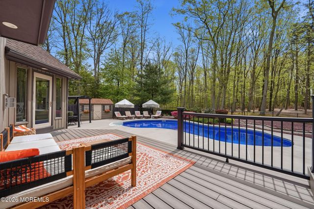 25 Carrs Tavern Road, Clarksburg, NJ 08510