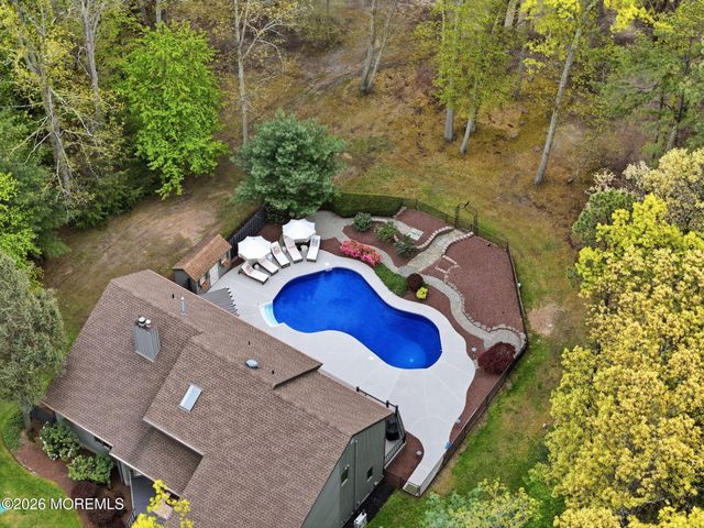 25 Carrs Tavern Road, Clarksburg, NJ 08510