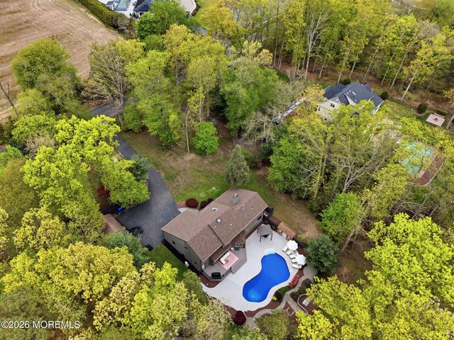 25 Carrs Tavern Road, Clarksburg, NJ 08510