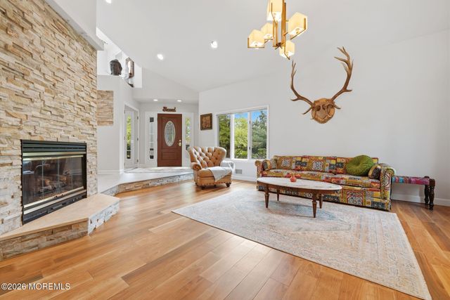 25 Carrs Tavern Road, Clarksburg, NJ 08510