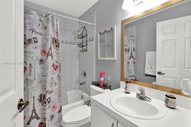 12260 SW 251st Ter, Homestead, FL 33032