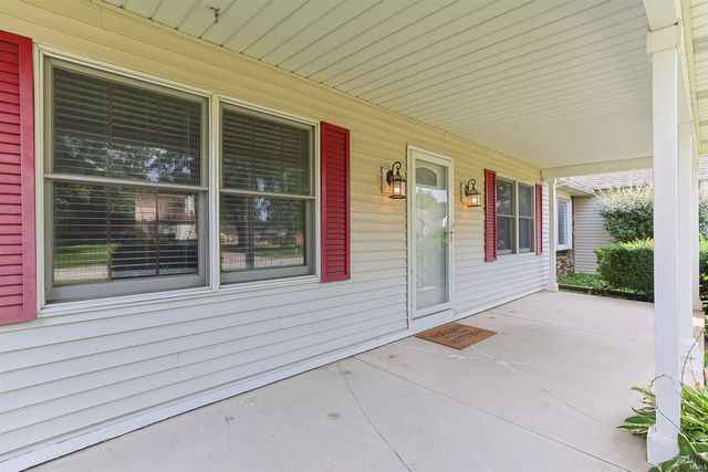 52026 Larkspur Circle, Granger, IN 46530