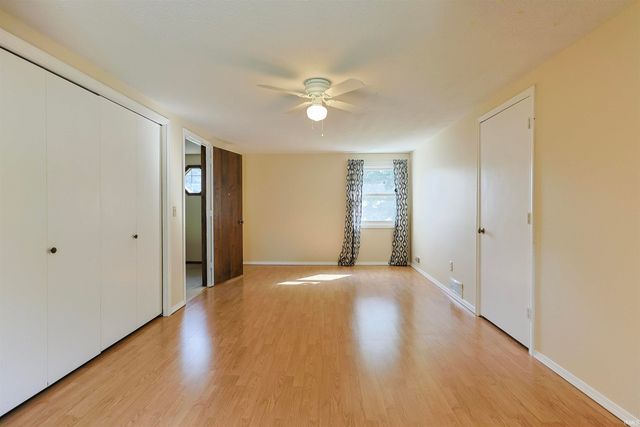 52026 Larkspur Circle, Granger, IN 46530