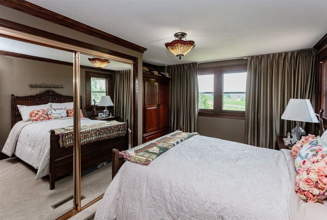 1310 Prairieview Avenue, Van Meter, IA 50261