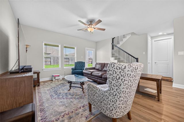 7046 Lauren Oak Drive, Conroe, TX 77304