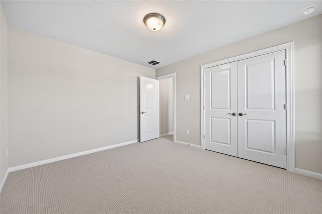 7046 Lauren Oak Drive, Conroe, TX 77304