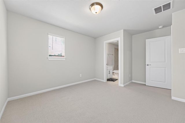 7046 Lauren Oak Drive, Conroe, TX 77304