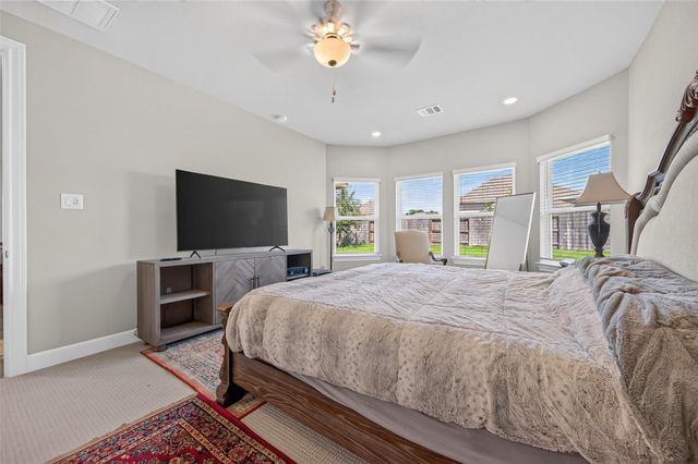 7046 Lauren Oak Drive, Conroe, TX 77304
