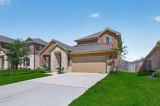 7046 Lauren Oak Drive, Conroe, TX 77304