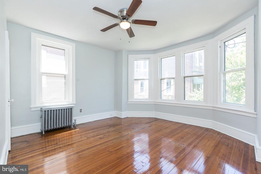 435 E WALNUT LN, Philadelphia, PA 19144 — photo 3