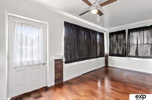 1911 W Street, Omaha, NE 68107