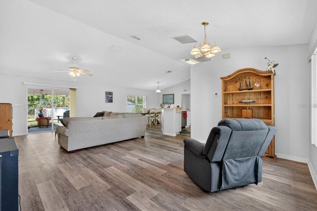 9 SEPTEMBER PLACE, Palm Coast, FL 32164