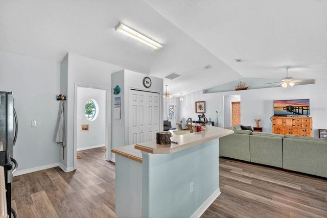 9 SEPTEMBER PLACE, Palm Coast, FL 32164