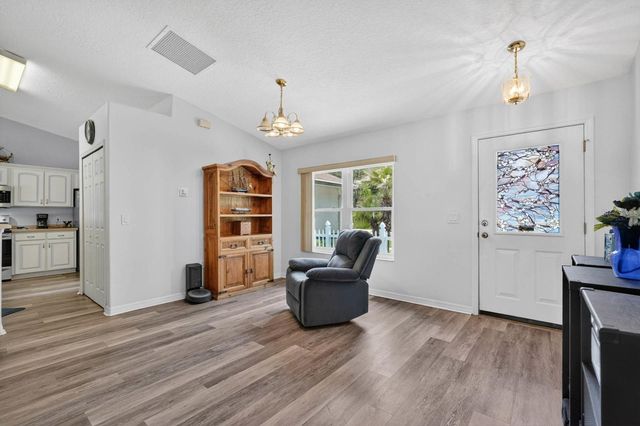 9 SEPTEMBER PLACE, Palm Coast, FL 32164