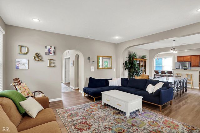 6234 Eagles Nest Boulevard, Zionsville, IN 46077