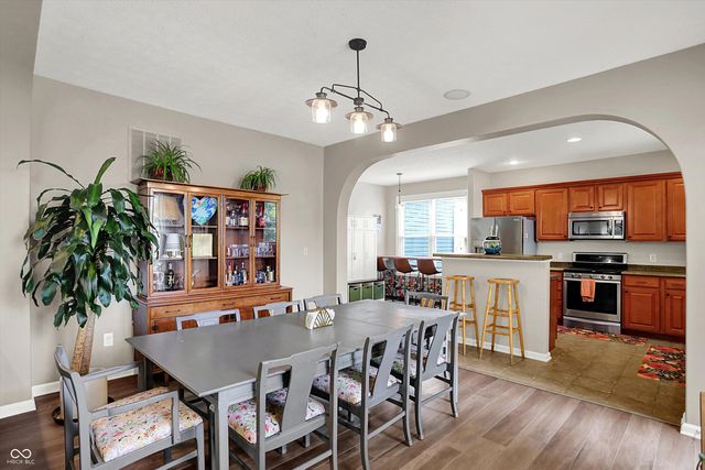 6234 Eagles Nest Boulevard, Zionsville, IN 46077