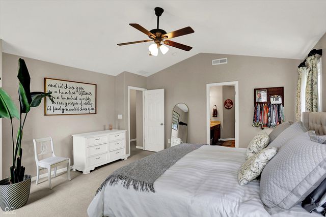 6234 Eagles Nest Boulevard, Zionsville, IN 46077