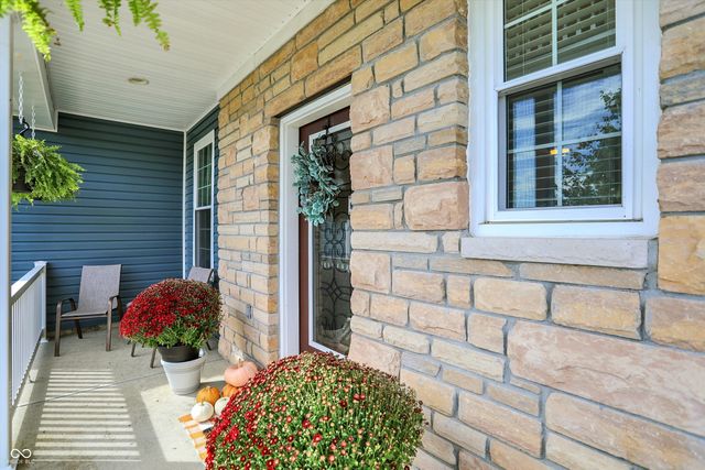 6234 Eagles Nest Boulevard, Zionsville, IN 46077