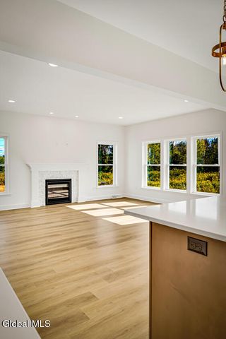 11 Stone Creek Drive, East Greenbush, NY 12061