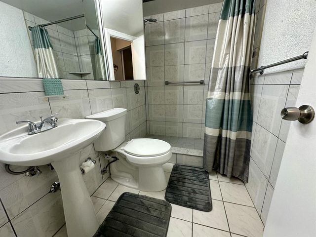 1001 NE 8th Avenue 102, Delray Beach, FL 33483