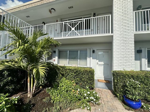 1001 NE 8th Avenue 102, Delray Beach, FL 33483