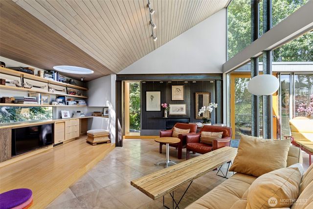 3701 E Alder Street, Seattle, WA 98122