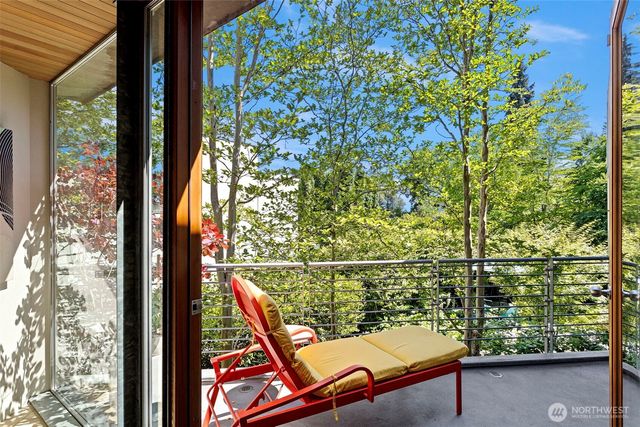 3701 E Alder Street, Seattle, WA 98122